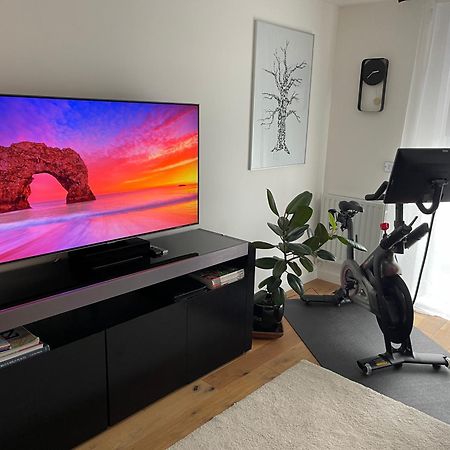 Peloton Organic Health Apartment In Angel, Old Street, Islington London Eksteriør billede