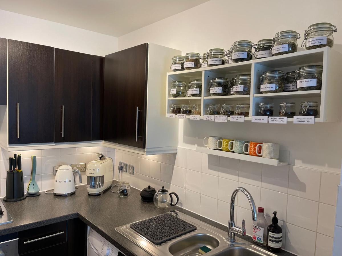 Peloton Organic Health Apartment In Angel, Old Street, Islington London Eksteriør billede