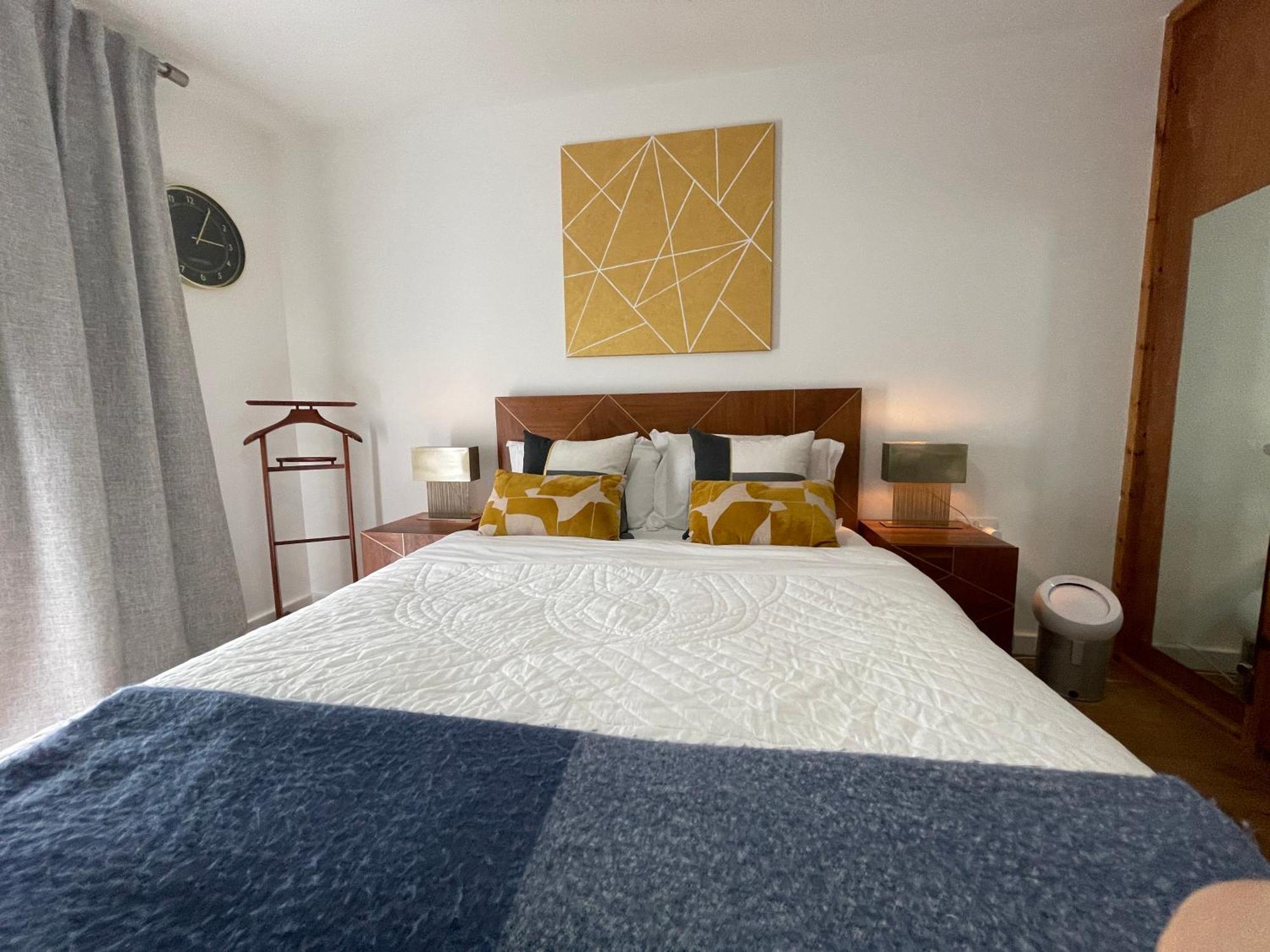 Peloton Organic Health Apartment In Angel, Old Street, Islington London Eksteriør billede